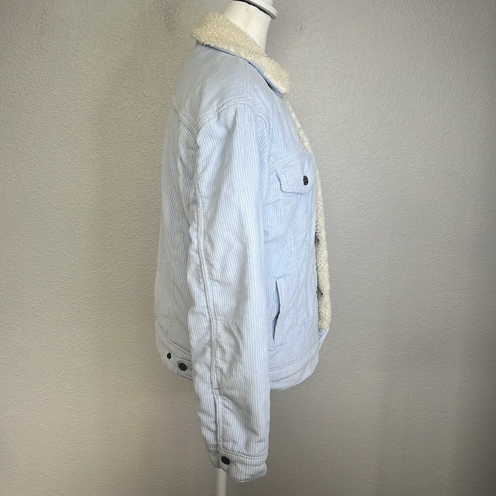 Levi’s Corduroy Faux Fur Jacket Blue Size Small - Picture 2 of 10